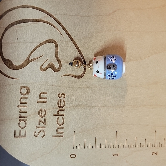 Happy Cat Chinese New Year Style Drop Earrings, blue - Picture 5 of 5